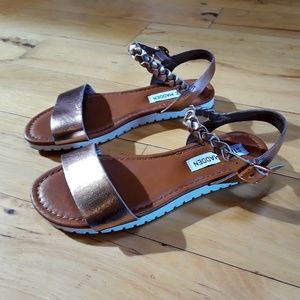 🌻 Steve Madden Sandals
